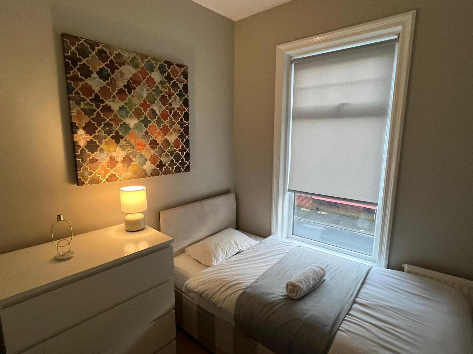 3 Bedroom Property Close To Beach 사우스실즈 외부 사진